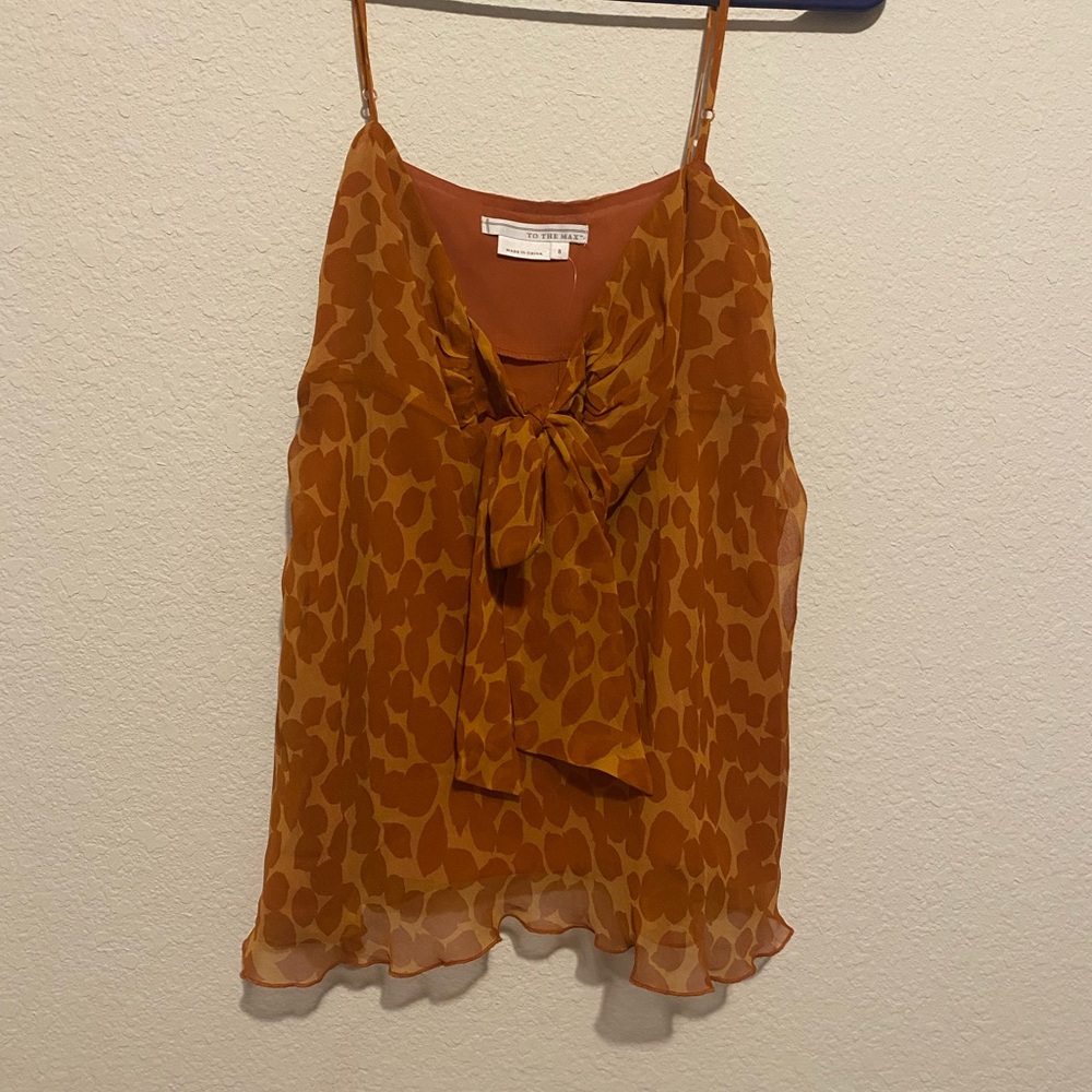 To The Max Halter Top - Picture 2 of 4
